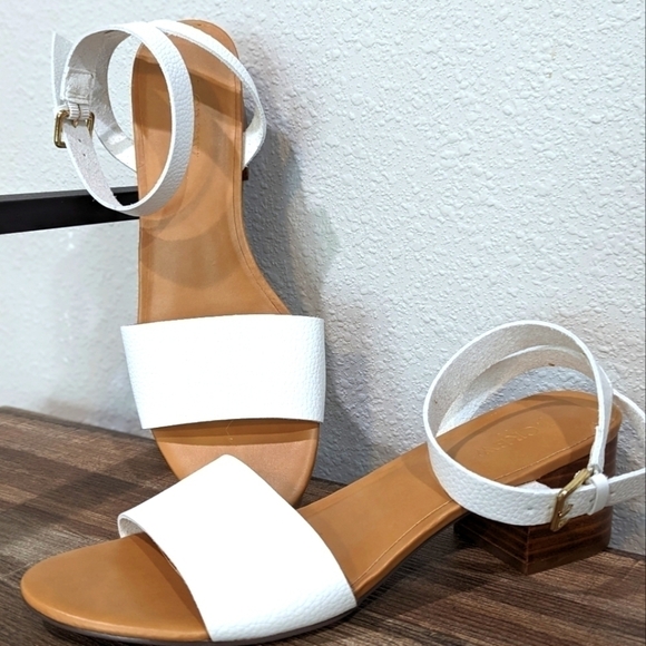 J crew white strappy ankle sandals with block heel size 9.5 - Picture 2 of 5